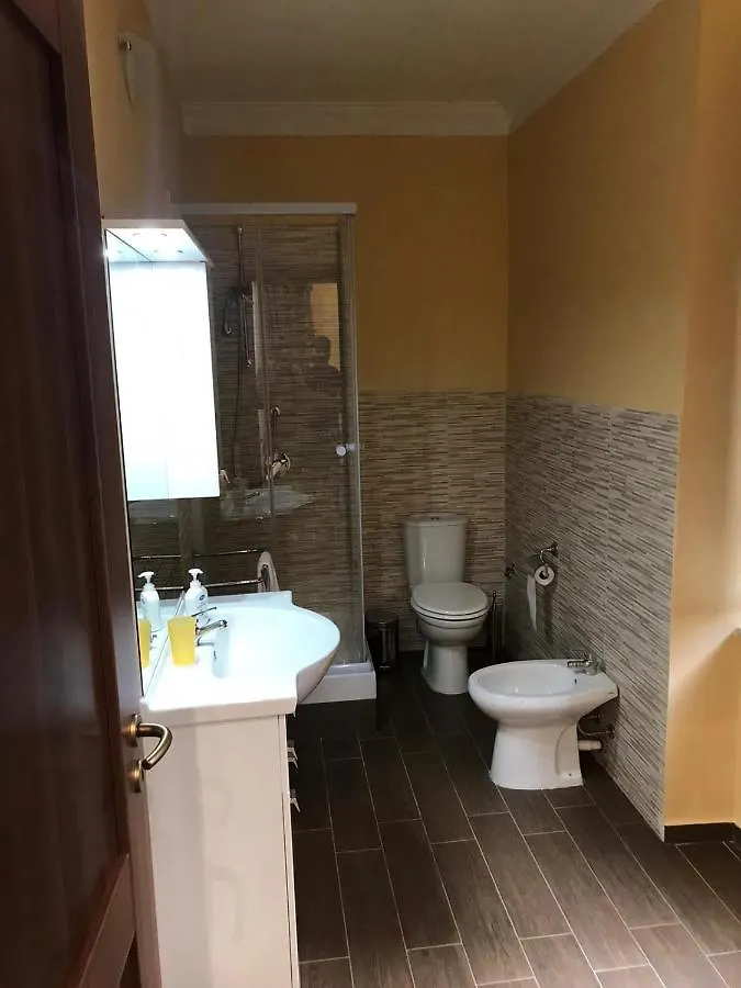 Bed & Breakfast Bed and Breakfast la casa di romi Aeroporto di Catania Fontana Rossa