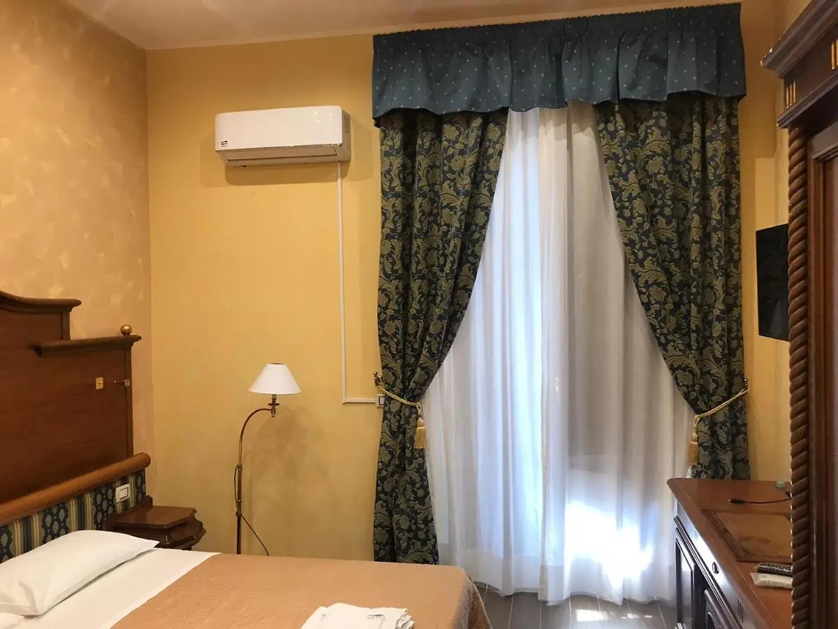 Bed & Breakfast Bed and Breakfast la casa di romi Aeroporto di Catania Fontana Rossa